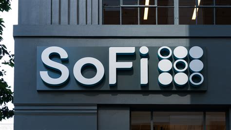 SoFi > Banking. Total Direct Deposit Amount in Direct Deposit Bonus Period. Cash Bonus Tier. $1,000.00 - $4,999.99. $50. $5,000.00 or more. $300. Awarded Best Online Bank of 2024, SoFi Bank offers accounts with high APYs and no account, overdraft, or monthly fees. Open a bank account online today. 
